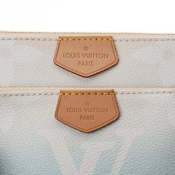 LOUIS VUITTON Monogram Multi Pochette Accessoires - Picture 7 of 14